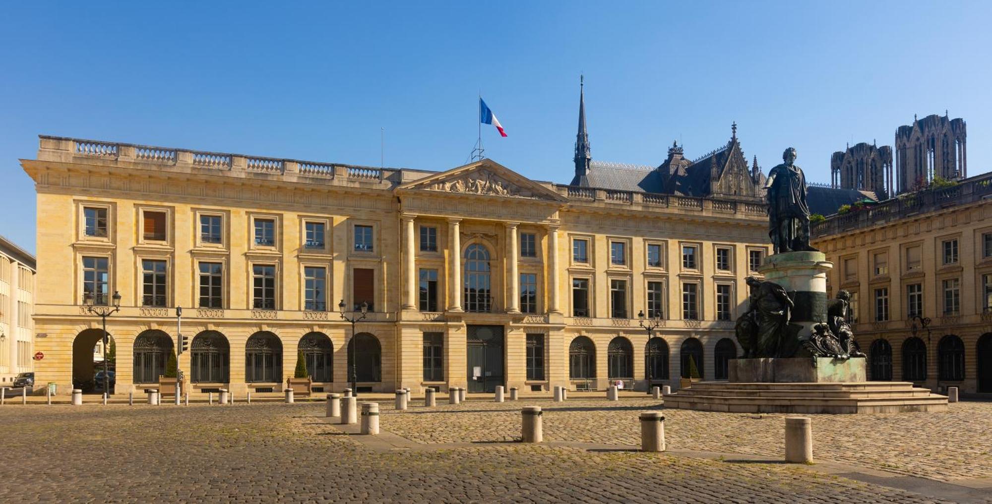 L'Haussmannien - Spacieux 4 Chambres - Centre - Gare Ρενς Εξωτερικό φωτογραφία