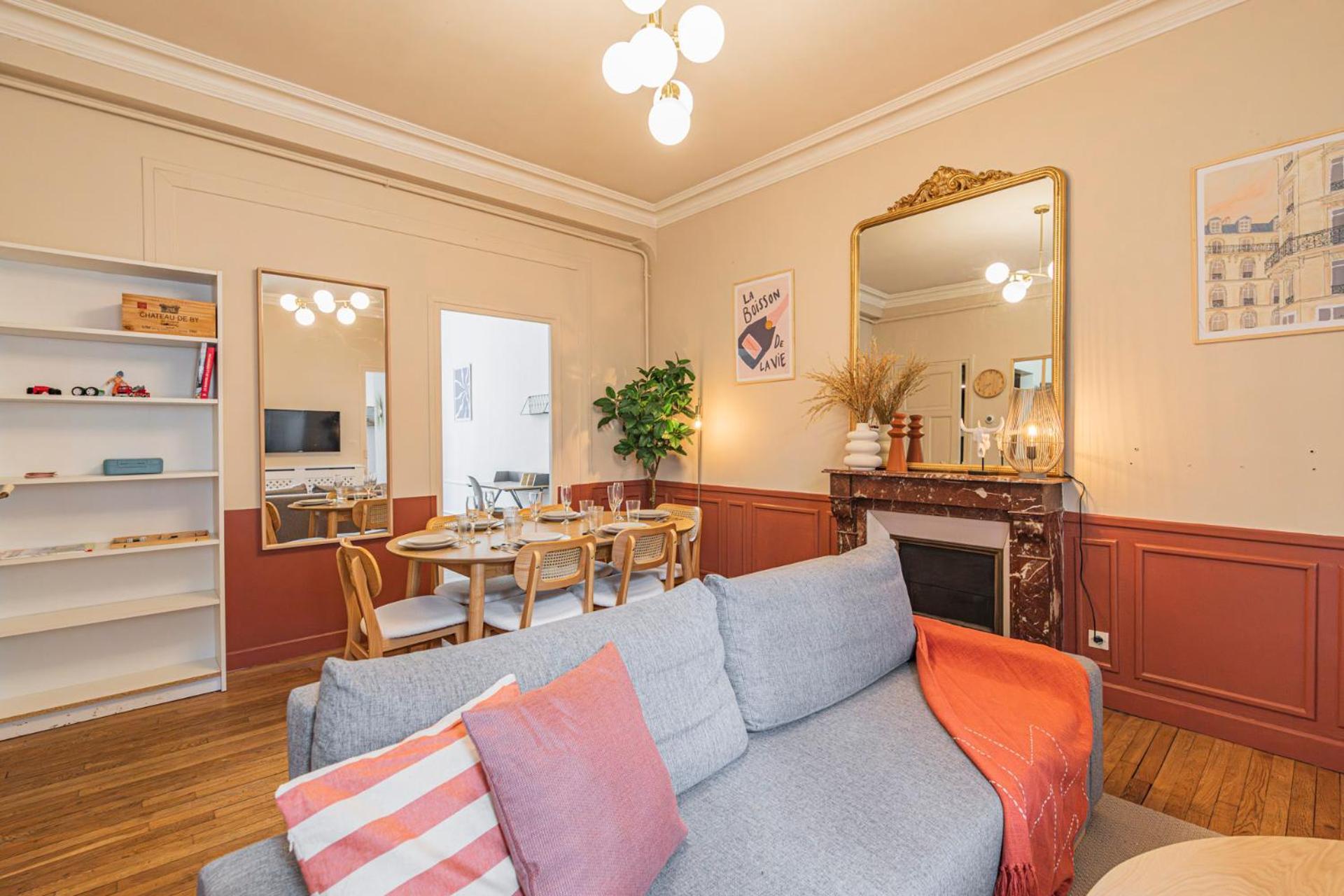 L'Haussmannien - Spacieux 4 Chambres - Centre - Gare Ρενς Εξωτερικό φωτογραφία