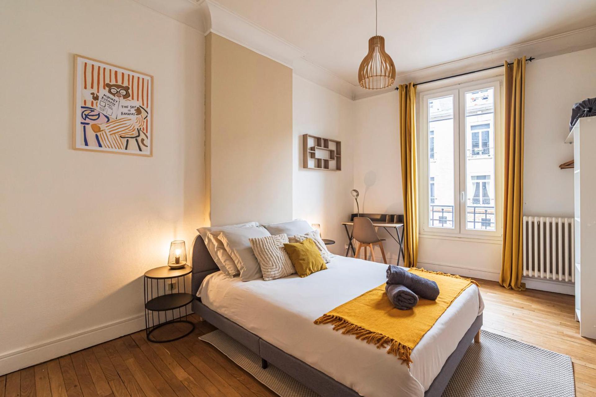 L'Haussmannien - Spacieux 4 Chambres - Centre - Gare Ρενς Εξωτερικό φωτογραφία